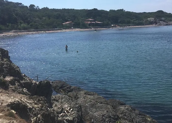 Villa Les Quatre Vents Mit Traumhaftem Meerblick